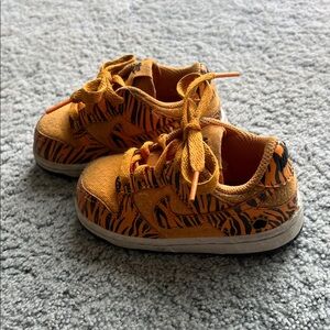 Nike Kids Orange Zebra Print Sneakers